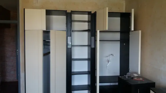 Условия за безопасно извозване на стари мебели